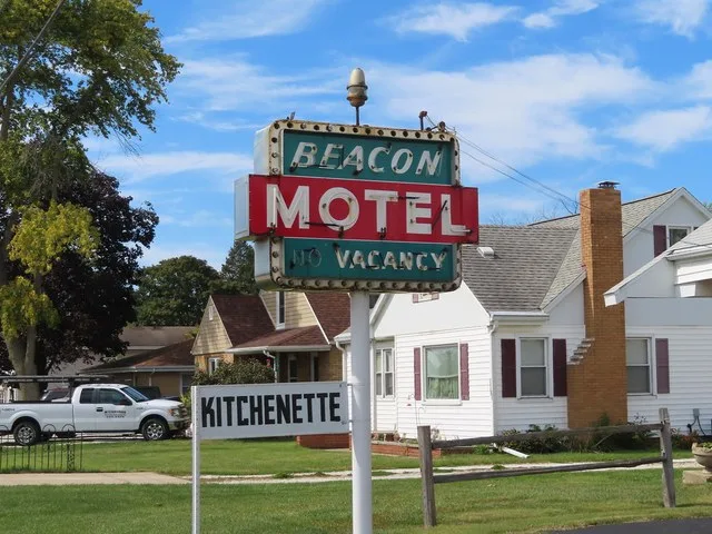 20210926 16 Beacon Motel, East Peoria, Illinois