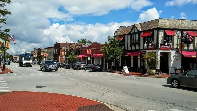 Waukegan Avenue, on of the City's main thoroughfares is Lined with shops and restaurants.