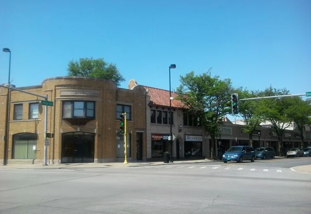 Ridge Road in downtown Homewood, Illinois