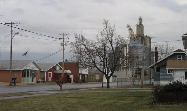 View of Front Street, Hume, Illinois, USA. Taken from about 10 meters away from the intersection of Front Street and West First Street.