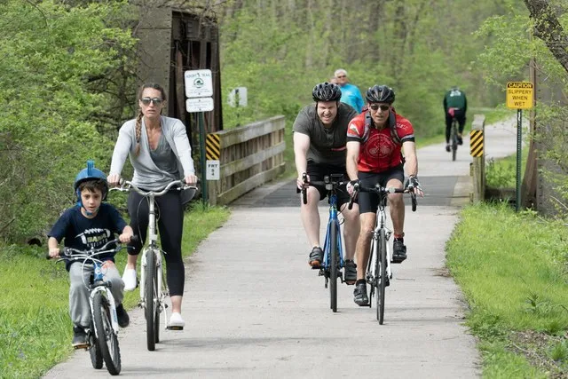 Cycling the trails along the Fox River in Kane County Illinois