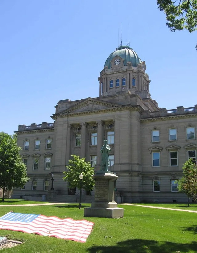 Kankakee County Courthouse, in Kankakee, Illinois .