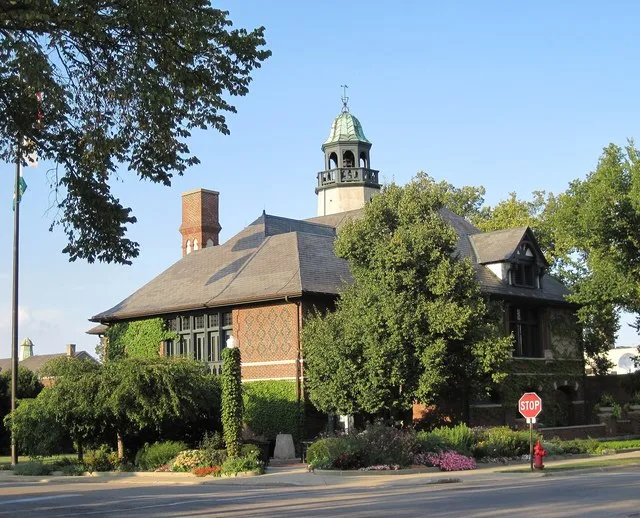 Lake Forest City Hall, Lake Forest, IL