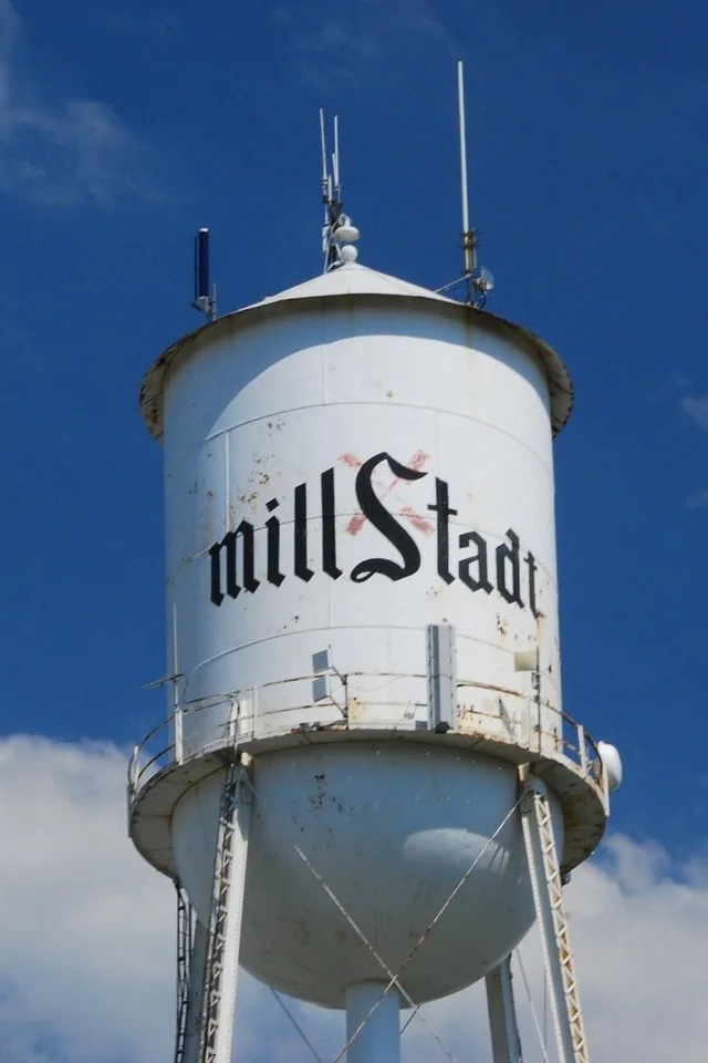 Water tower, Millstadt, Illinois