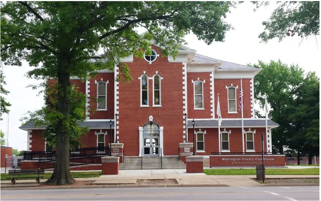 Wash Co IL Courthouse after 2016 Renovations