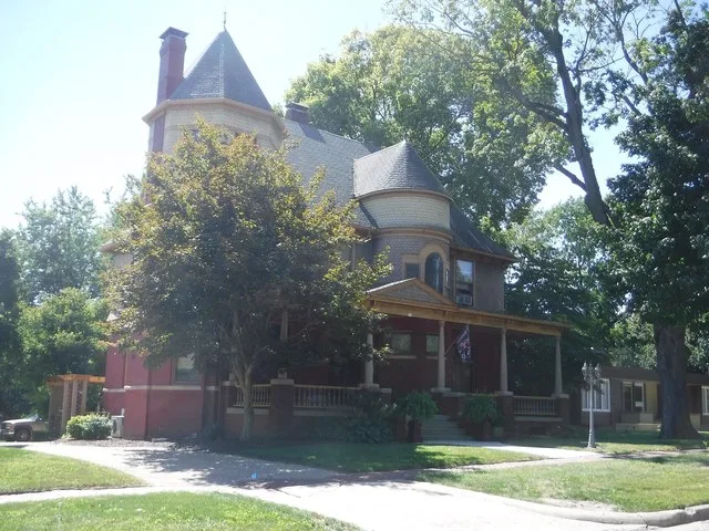 National Register Information ID 95000490. 511 E Fifth Street, Pana, Illinois. Queen Anne Style architecture