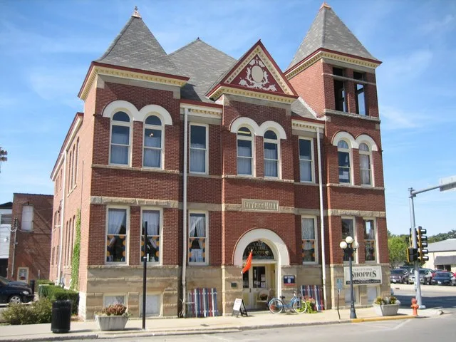 Pontiac City Hall and Fire Station, Pontiac Illinois, USA, along historic U.S. Route 66. U.S. National Register of Historic Places.