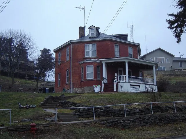 The octagon house, Sparland Illinois
