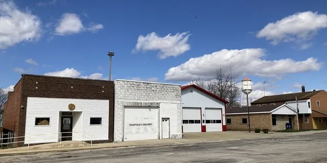 American Legion hall, fire department, and post office, Thawville, IL