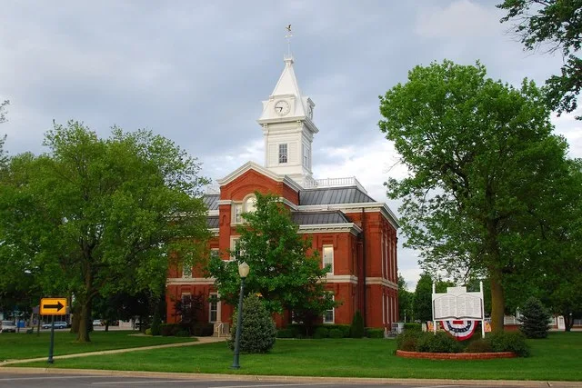 Courthouse in Toledo, Cumberland County, Illinois