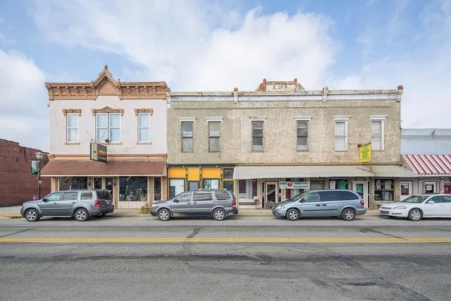 Photo from Small Town Indiana photo survey.
