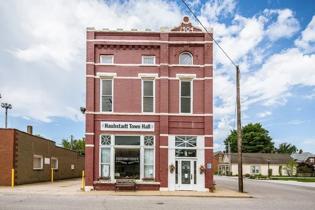Photo from Small Town Indiana photo survey.