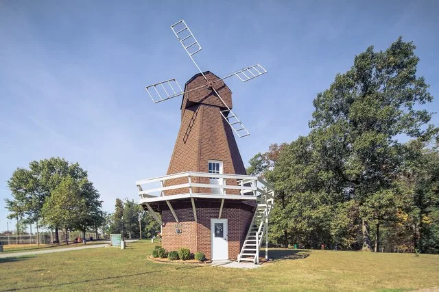 Photo from Small Town Indiana photo survey.