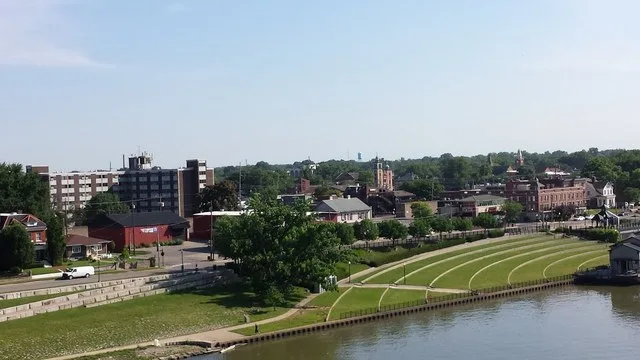 Downtown Jeffersonville Indiana viewed from the Big 4 Bridge