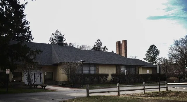 Long Beach School