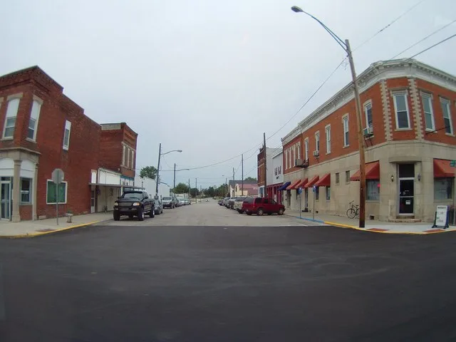 Looking down West Main Street from U.S. 231, in Loogootee, Indiana.
