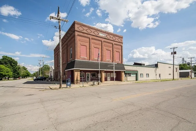 Photo from Small Town Indiana photo survey.