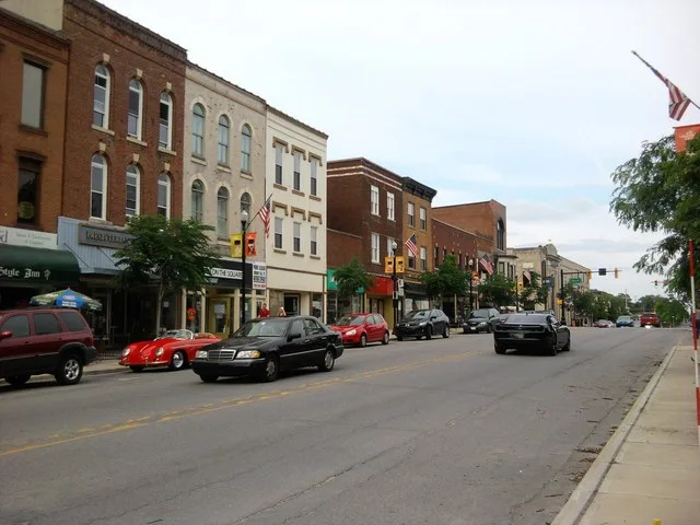 Lincolnway in downtown Valparaiso, Indiana