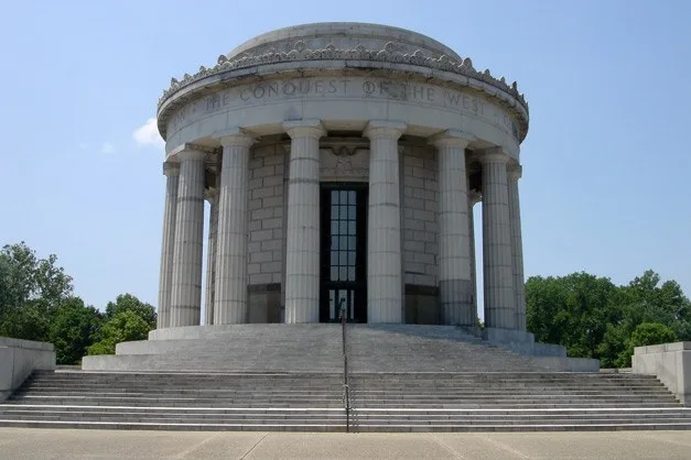The George Rogers Clark Memorial in Vincennes, Indiana .