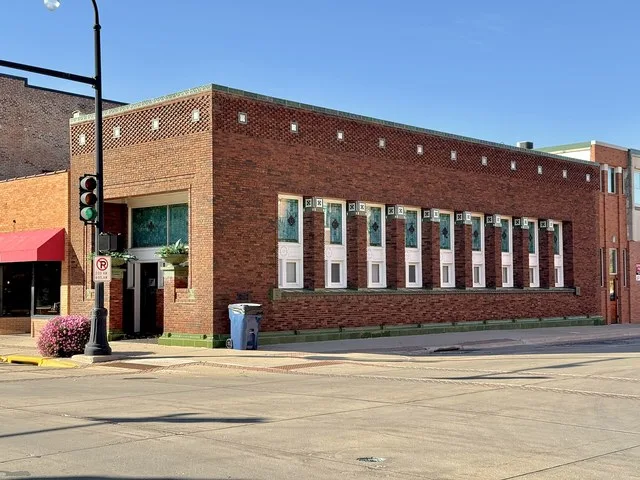 Built in 1912-1913, this Prairie and Chicago School-style building was designed by Louis Sullivan for Henry Adams to house his Land and Loan Company, and was originally known as t...