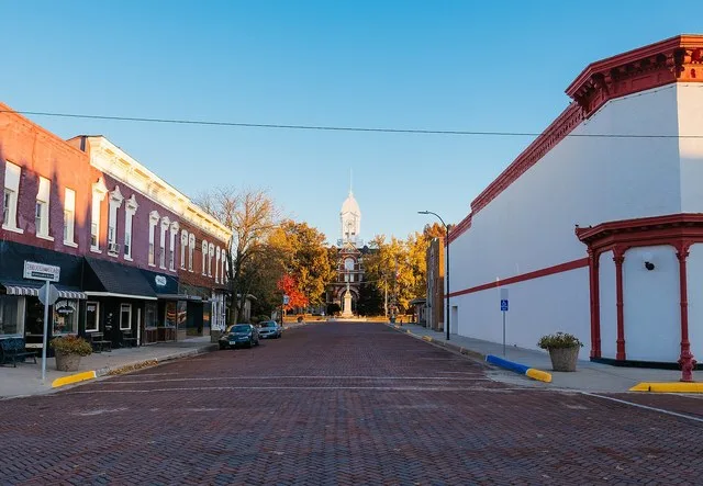 Taylor County Courthouse viewed from the south down Court Avenue.