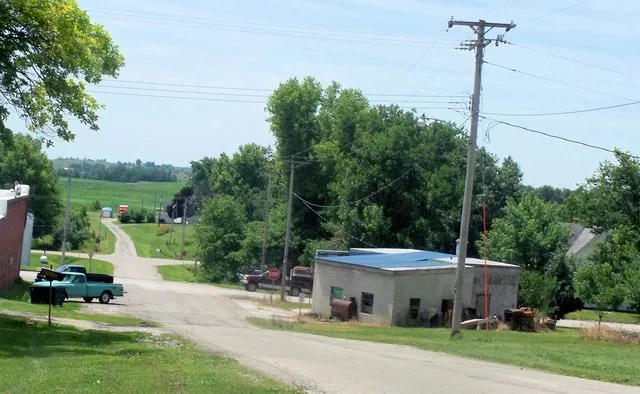 Street in Coin Iowa