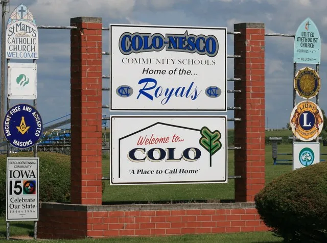 Welcome sign for Colo, Iowa