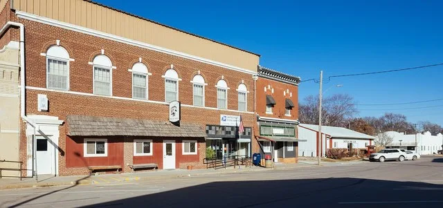Morton Ave