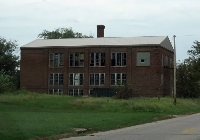 Kinross abandoned school