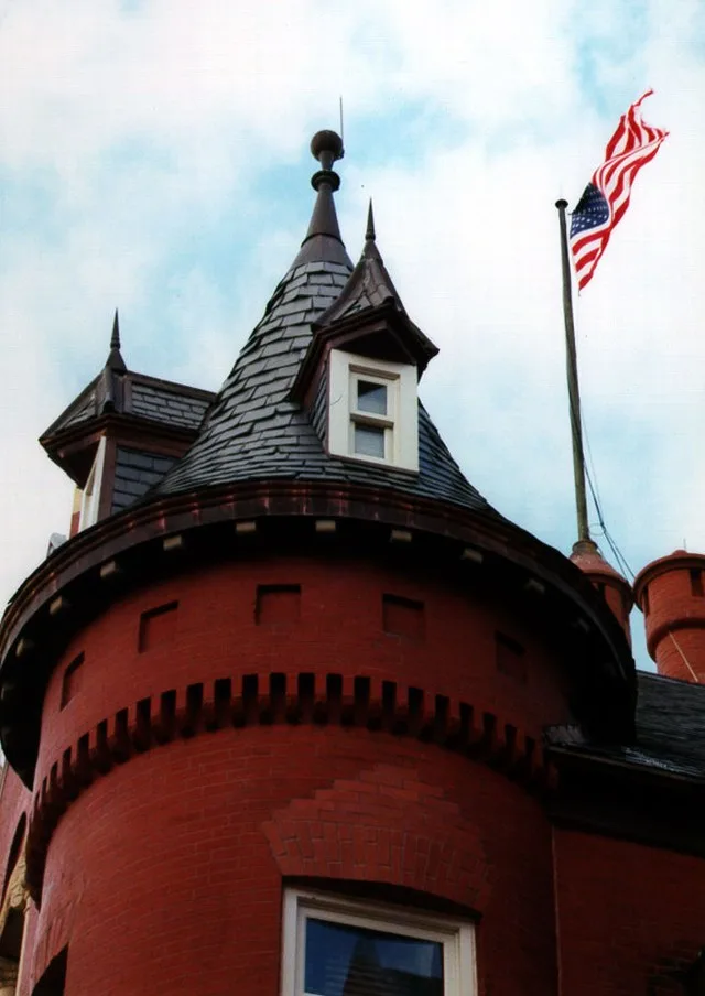Graceland University Administration Building. Photo by Matthew Bolton, 2001. This building is located on the campus in Lamoni, Iowa.