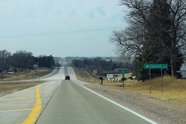 US20 West - Emmett Avenue Sign - Lawton
