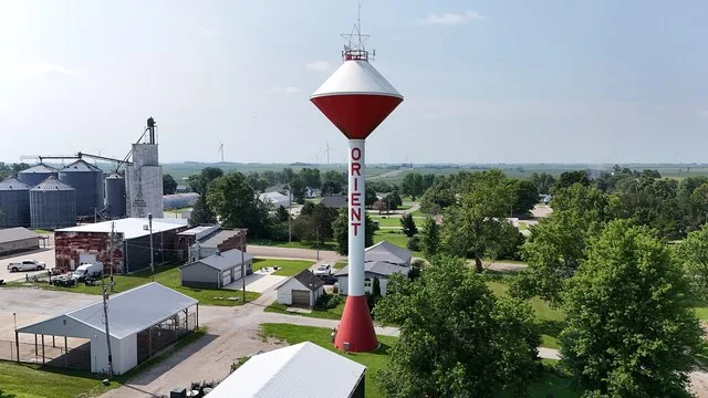 Orient, Iowa, water tower