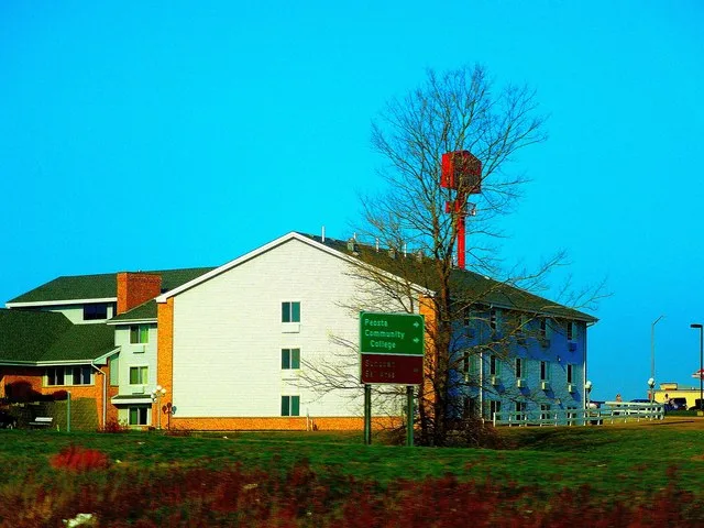 Quality Inn® & Suites