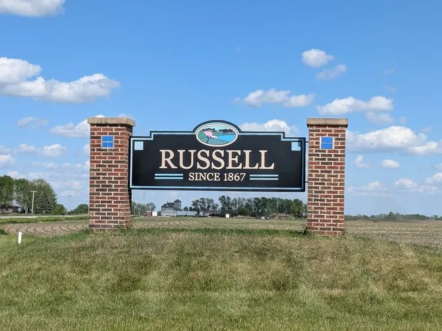 Russel welcome sign