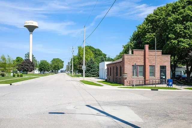Looking East on 2nd Street in Templeton, IA