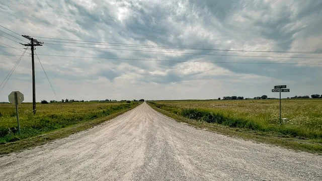 This road is along 125th Street and Heather Avenue in Thornton, Iowa.