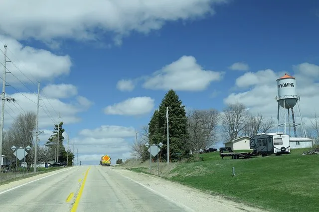 IA136 North at Wyoming Water Tower