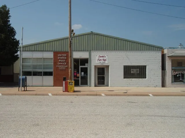 United States Post Office in Cunningham, Kansas