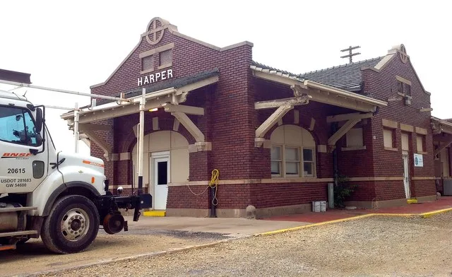 Harper Kansas Train Depot, Burlington Northern Santa Fe Railroad