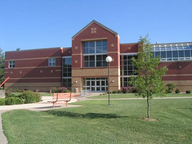 Solomon L. Loewen Natural Science Center, Tabor College , Hillsboro , Kansas , United States