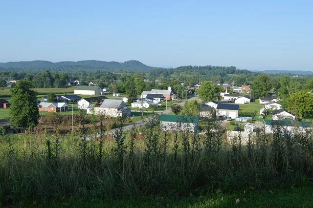 Overview of Crab Orchard , Kentucky , United States , seen from the city cemetery.