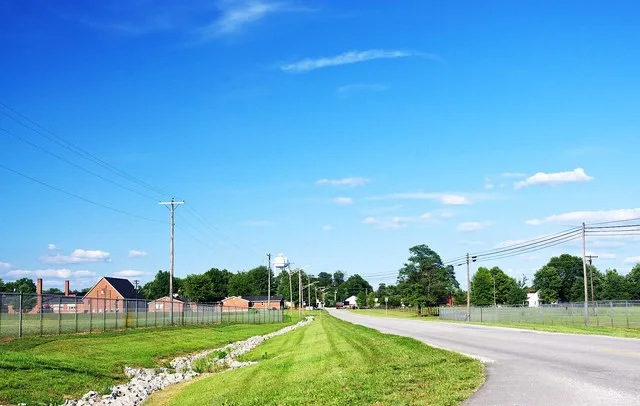 Kentucky Route 52 in Loretto, Kentucky, United States.