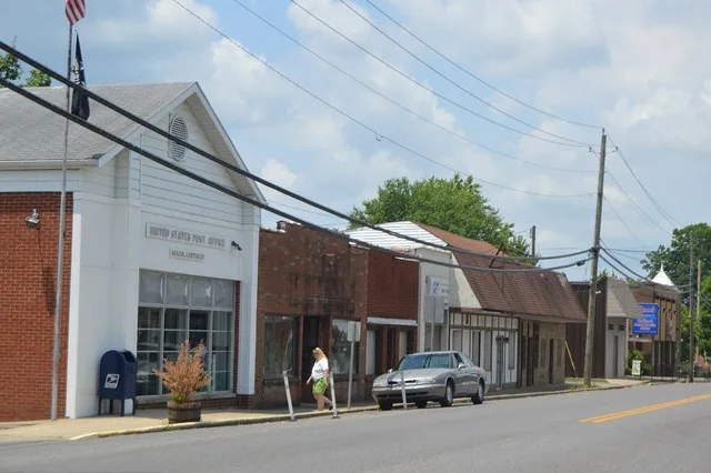 Buildings on the southern side of Main Street ( U.S. Route 60 ) in Salem , Kentucky , United States .