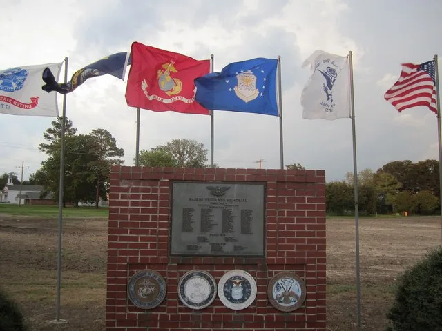I took photo with Canon camera in Baskin, LA.