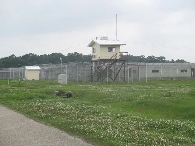 I took photo of West Carroll Parish Detention Center in Epps, LA with Canon camera.