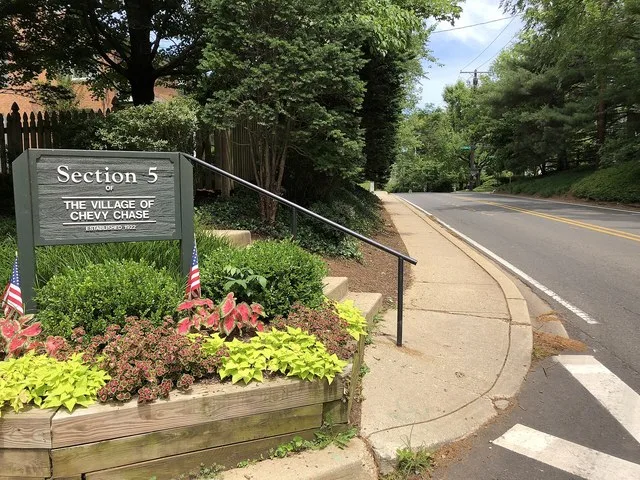 View north along Maryland State Route 186 (Brookville Road) at Thornapple Street in Chevy Chase Section Five, Montgomery County, Maryland