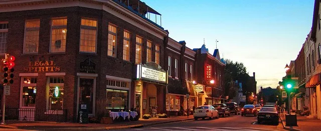 Easton md at night