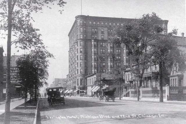 The Lexington Hotel, Michigan Ave and 22nd, Chicago (1920)