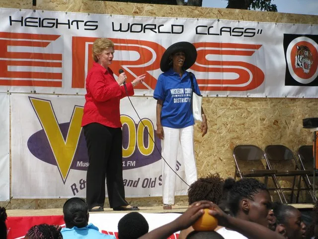 Senator Stabenow spoke to visitors at the Muskegon Heights Festival in Rowan Park. The festival hosts a senior picnic, health fair, gospel service, grand parade, food, and plenty...