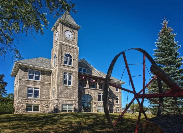 Presque Isle County Courthouse, State and Maple Sts. Onaway